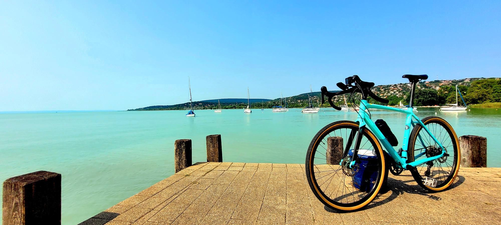 Kadr z trasy • Balaton Morning Ride: Gravelowy Ekspres Wokół Węgierskiego Morza