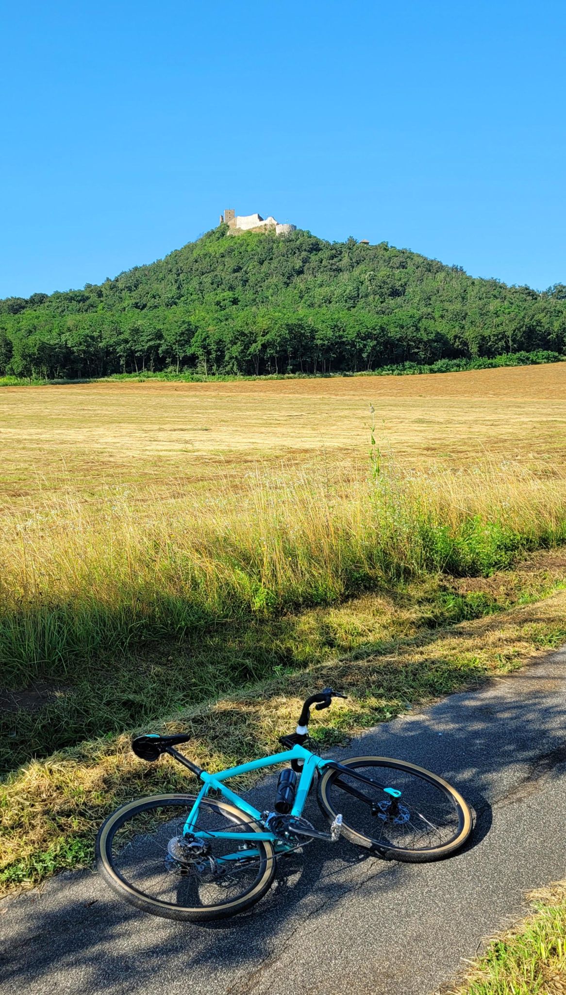 Kadr z trasy • Gravelowy Balaton: Węgierska Pętla Marzeń – 152 km w siodle